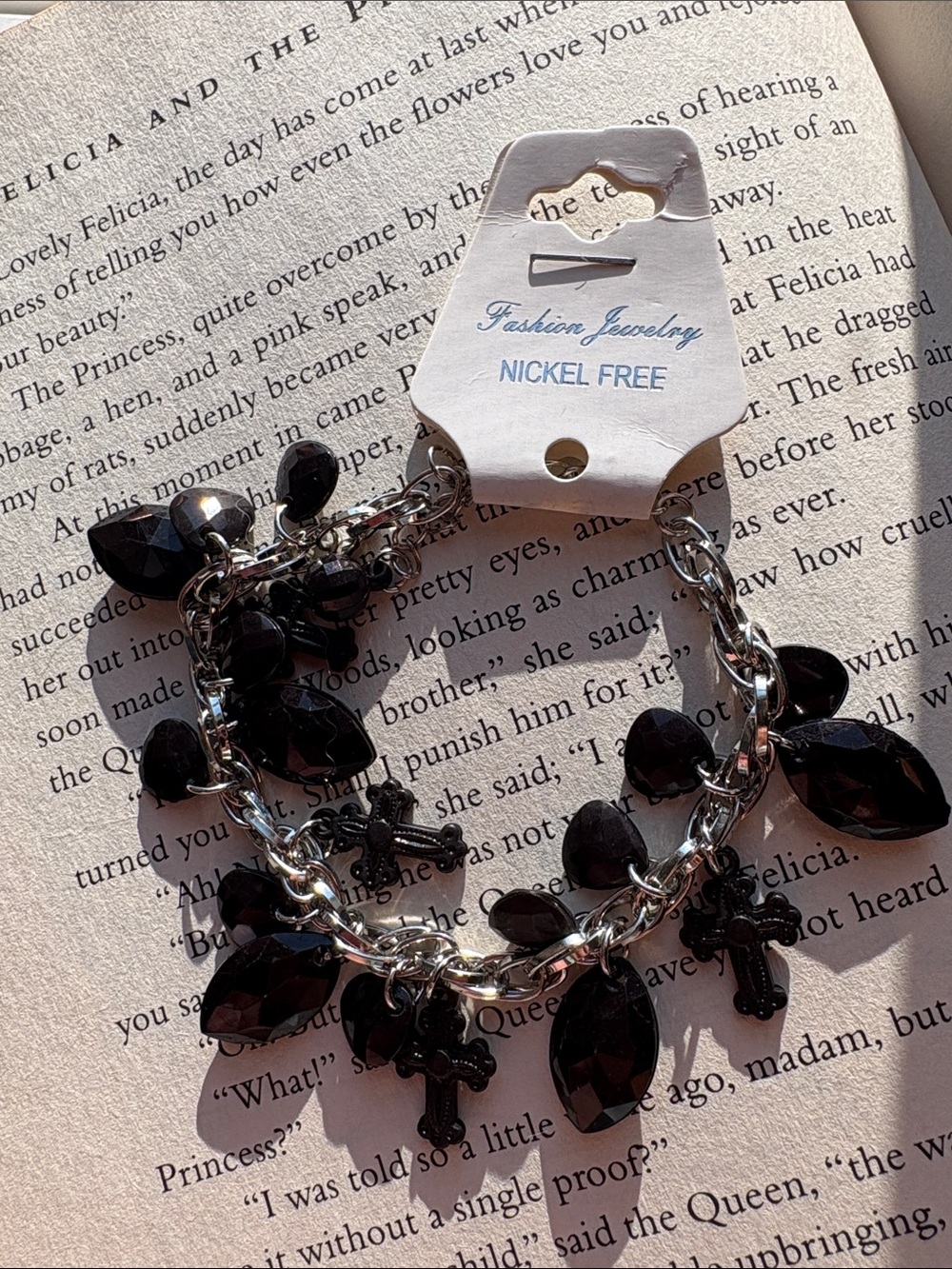 ❤️‍🔥3/10$ Black Faceted Charm Bracelet with Silver-Tone Chain